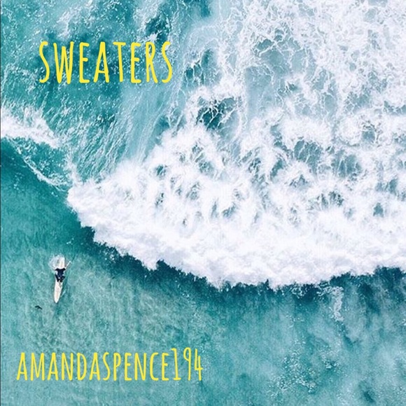 Free People Sweaters - ✨sweaters below Free People Sweaters - ✨sweaters below